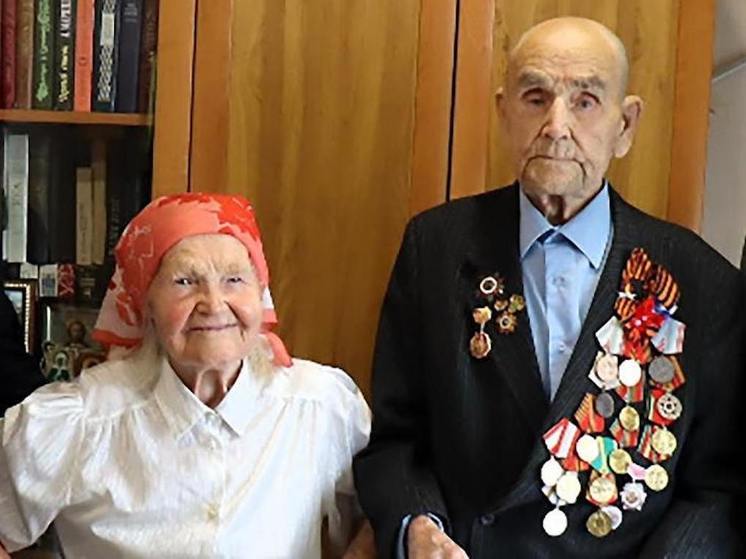 363 семьи из Челябинской области прожили в браке 60 лет и больше