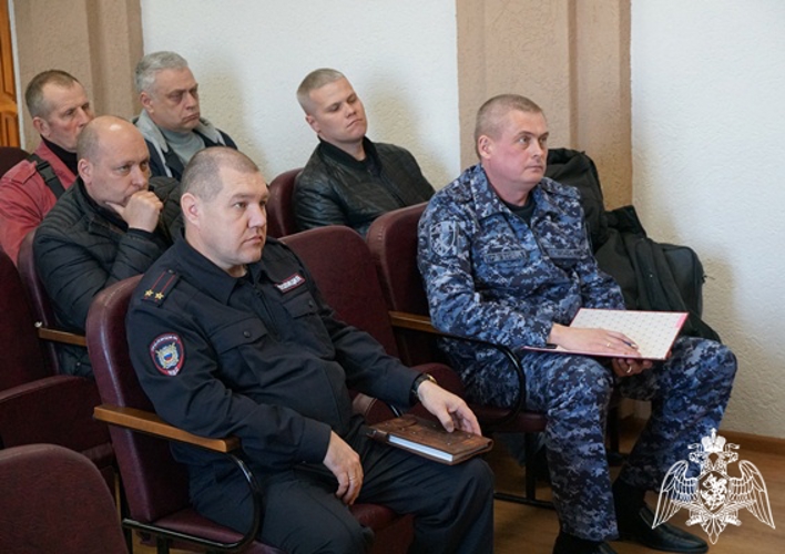 Ульяновские росгвардейцы обсудили с ЧОПами безопасность в День Победы