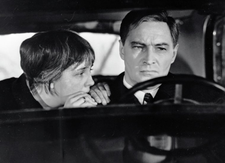 Кадр из фильма «Семнадцать мгновений весны»