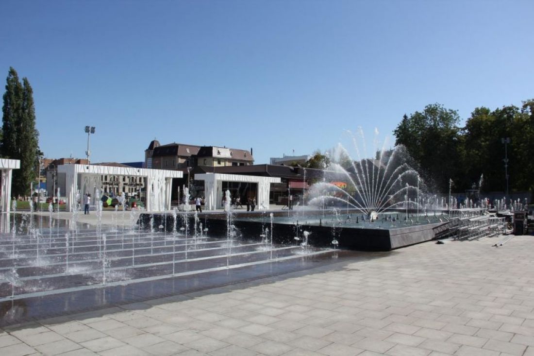 Фонтан пенза 2023. Город пенза фонтанная площадь. Город пенза фонтанная площадь. Фонтан в городе. Фонтанная площадь пенза.