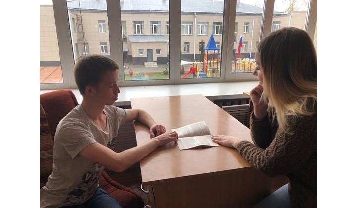 ребенок пассажир. постинтернатное сопровождение детей-сирот. помощь детям в сопровождении. пассажиры с детьми в самолете. оказание психологической помощи.