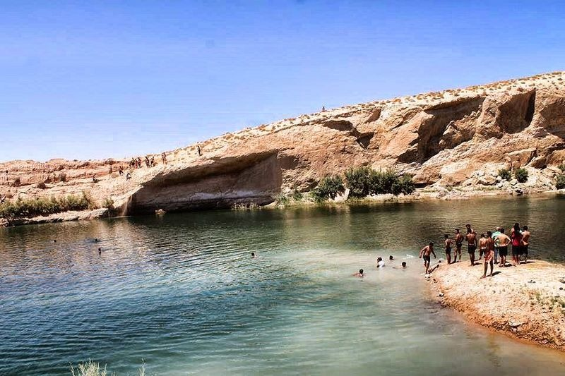 В Тунисе всего за одну ночь появилось таинственное озеро