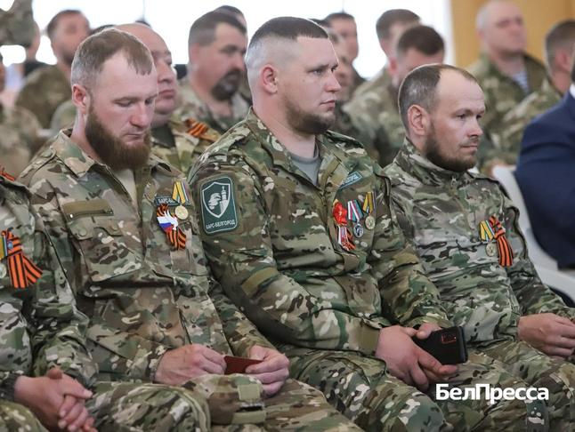 В Белгороде наградили 49 бойцов спецотряда «БАРС» - Изображение 2