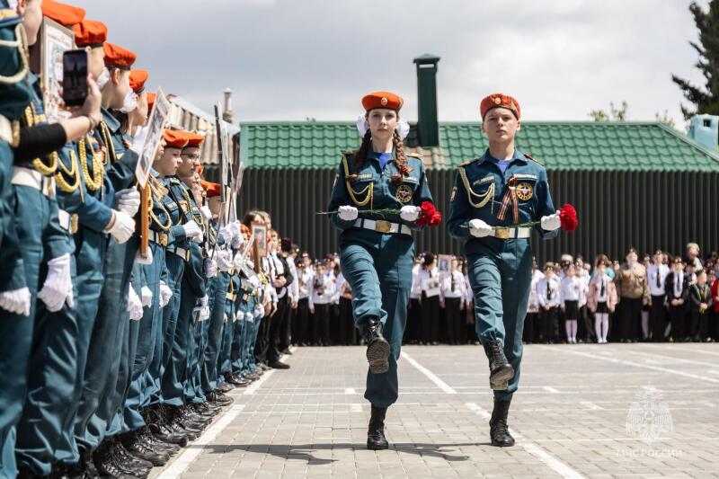 Севастопольские кадеты пожарно-спасательного профиля – правнуки героев