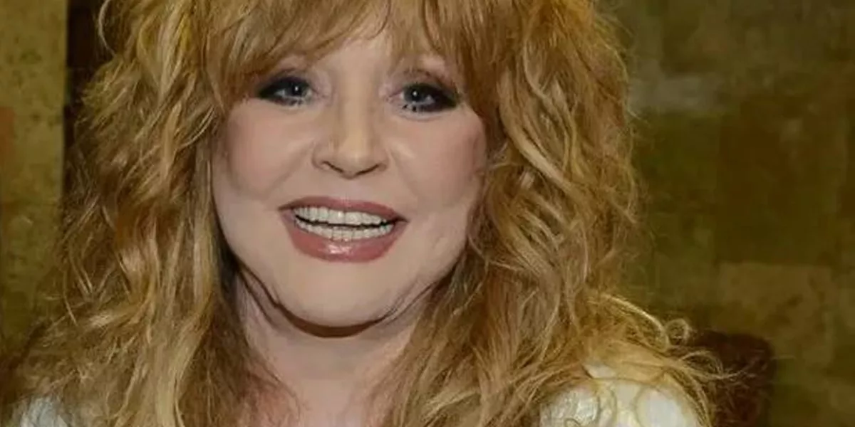 Гузель пугачева. Алла пугачева злая. Пугачева угрозы. Алла пугачева 2021. Пугачева угрозы.