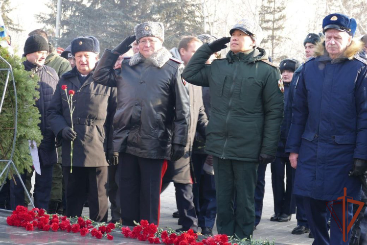 Мероприятия ко Дню защитника Отечества прошли в Сибирском округе Росгвардии 
