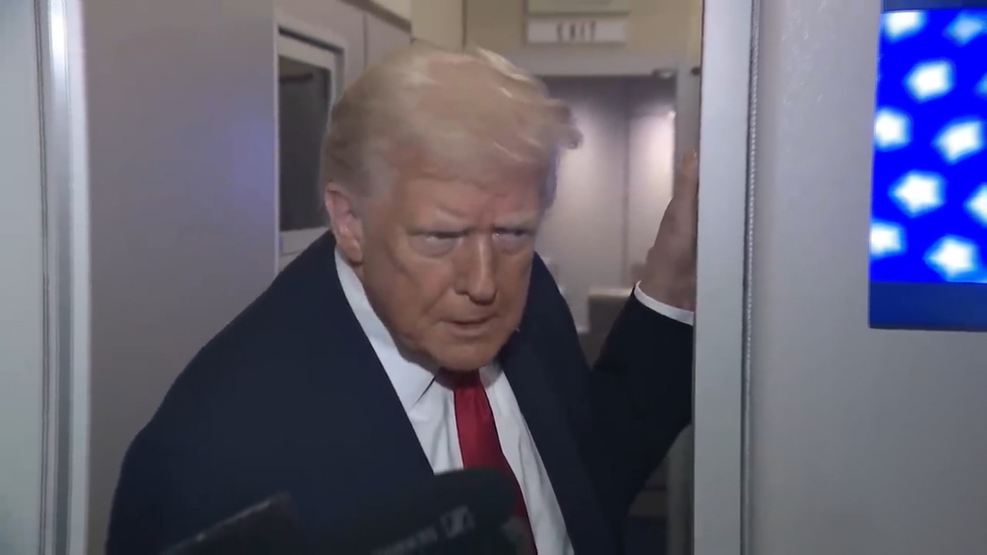 Противники Трампа в США пытаются сорвать план мирного урегулирования на Украине