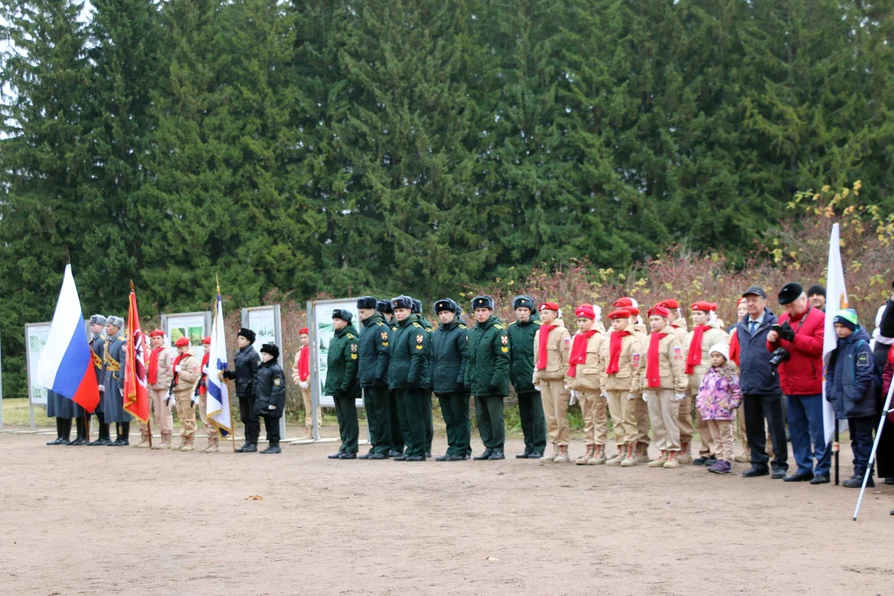 В Павловске открыли памятный знак, посвященный «Роще олимпийских чемпионов»6