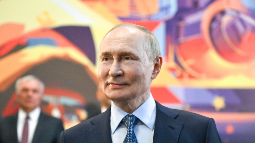 Сколько лет Путину и что ему дарили на день рождения — фото