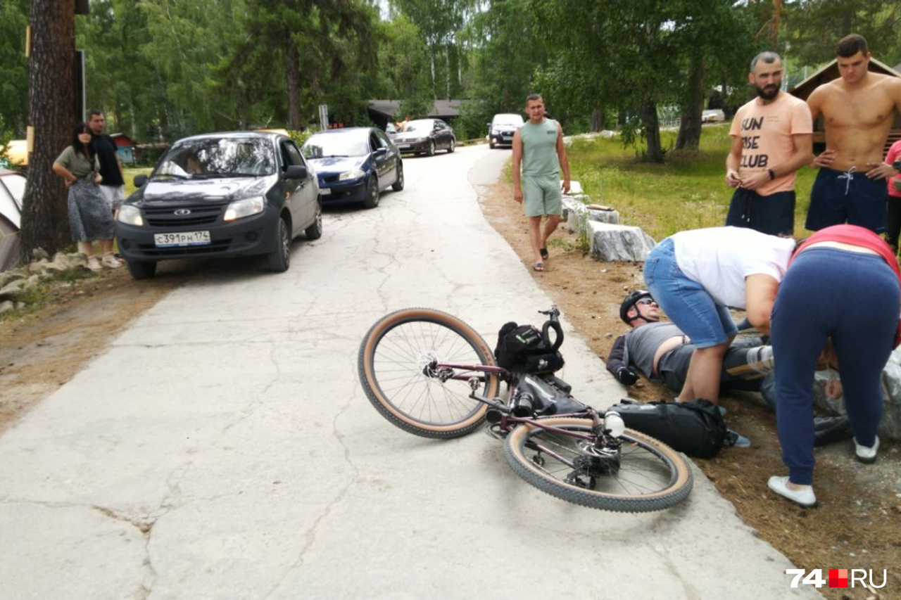 Велосипедист в городе