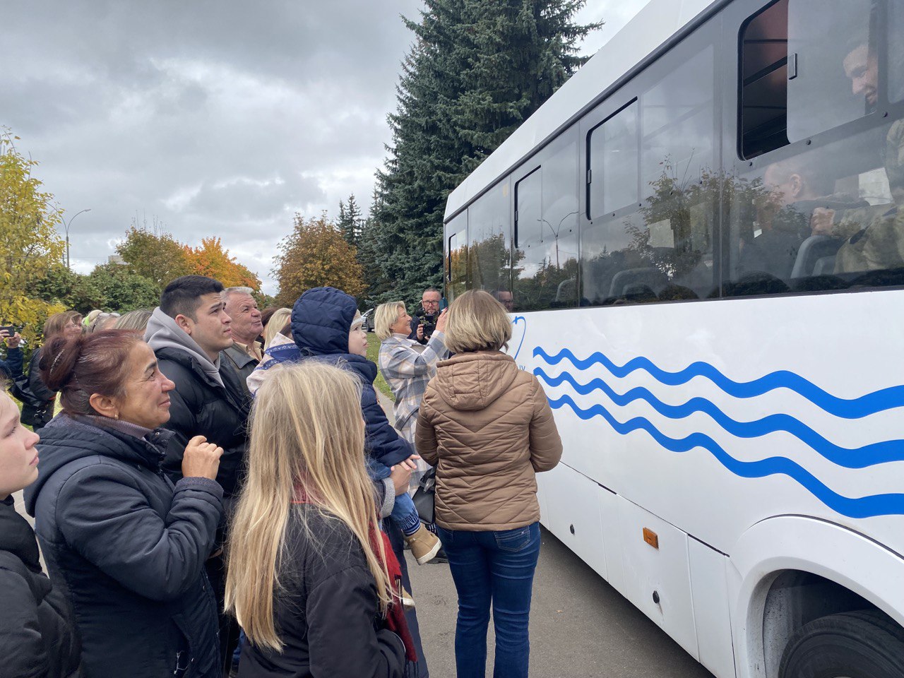 Обнинск новости. Садиться в автобус. Мобилизованные Обнинск. Проводы. Психологическая поддержка мобилизация.