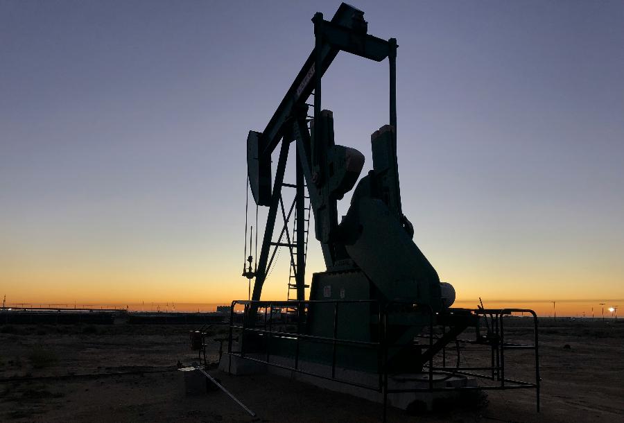 Неизбежный взлёт. Ирано-израильский конфликт влияет на мировой рынок нефти | ФОТО Delfino Barboza on Unsplash