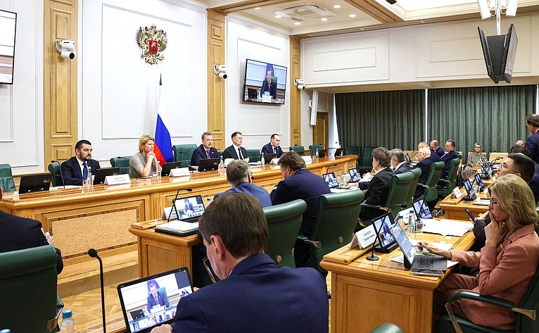 Заседание Совета по вопросам агропромышленного комплекса и природопользования при Совете Федерации