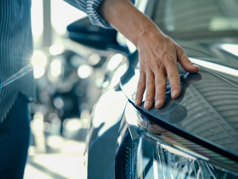 Проблемы с управлением: Lada Largus сняли с продаж до выяснения причин