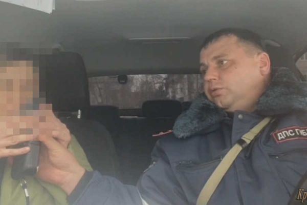 В Курагинском районе полицейские пресекли поездку нетрезвой женщины с детьми в салоне автомобиля