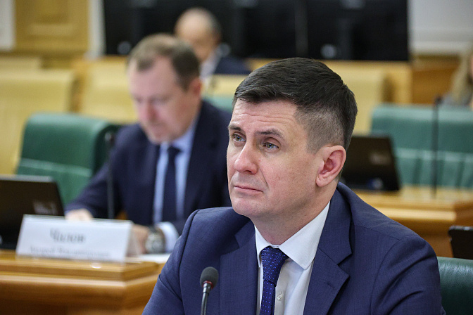 сенатор вадим деньгин