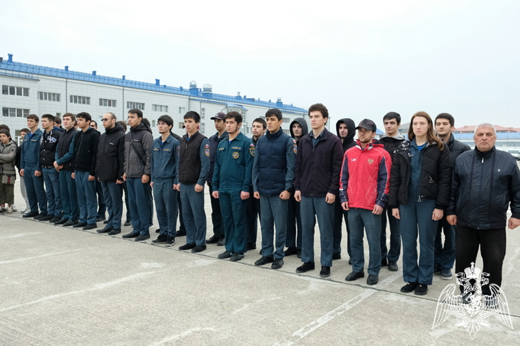 Росгвардия приняла участие в акции «День призывника» в Дагестане