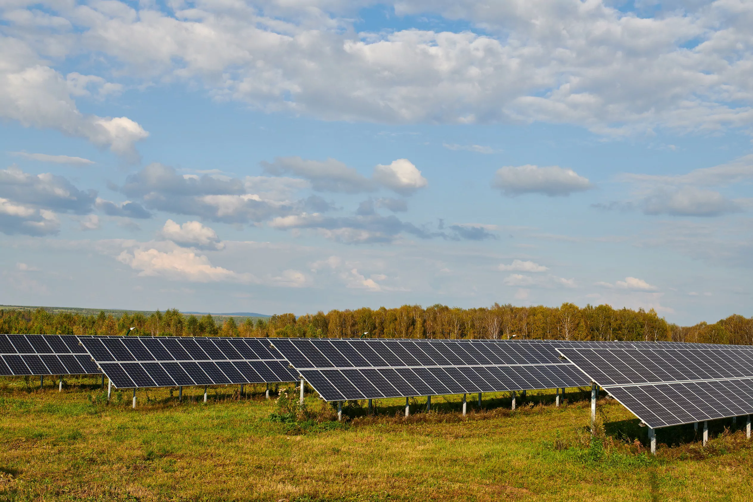 Управлять мощностью солнечных электростанций Среднего Урала теперь можно дистанционно