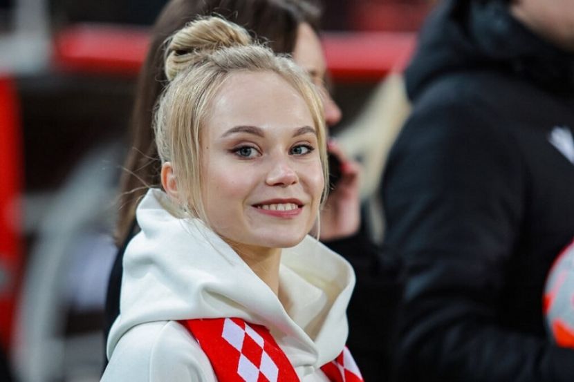 Ангелина Мельникова