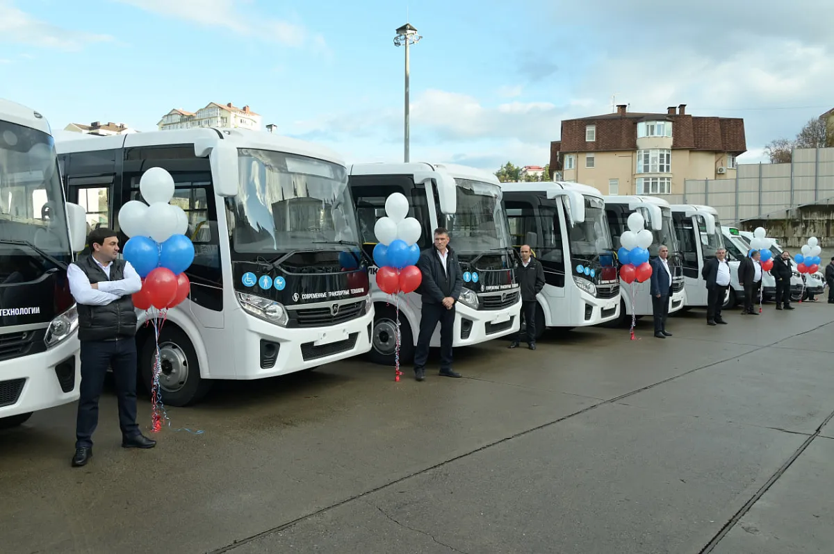 В Сочи закупили 75 новых автобусов