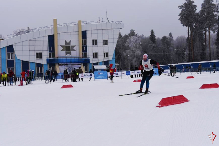 В Удмуртии прошел чемпионат Приволжского округа Росгвардии по лыжным гонкам и служебному двоеборью