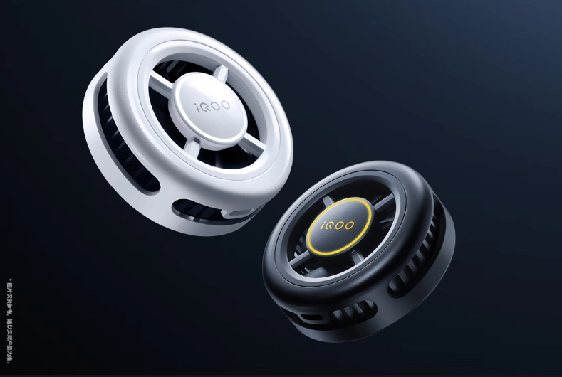 iQOO анонсировала свой первый магнитный кулер Magnetic Cooling Back Clip