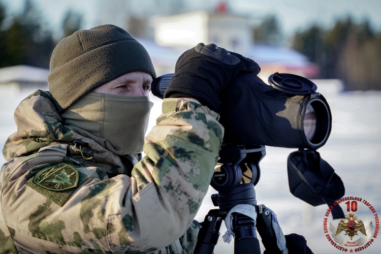 Снайперы спецподразделений Росгвардии в Архангельской области провели боевые стрельбы