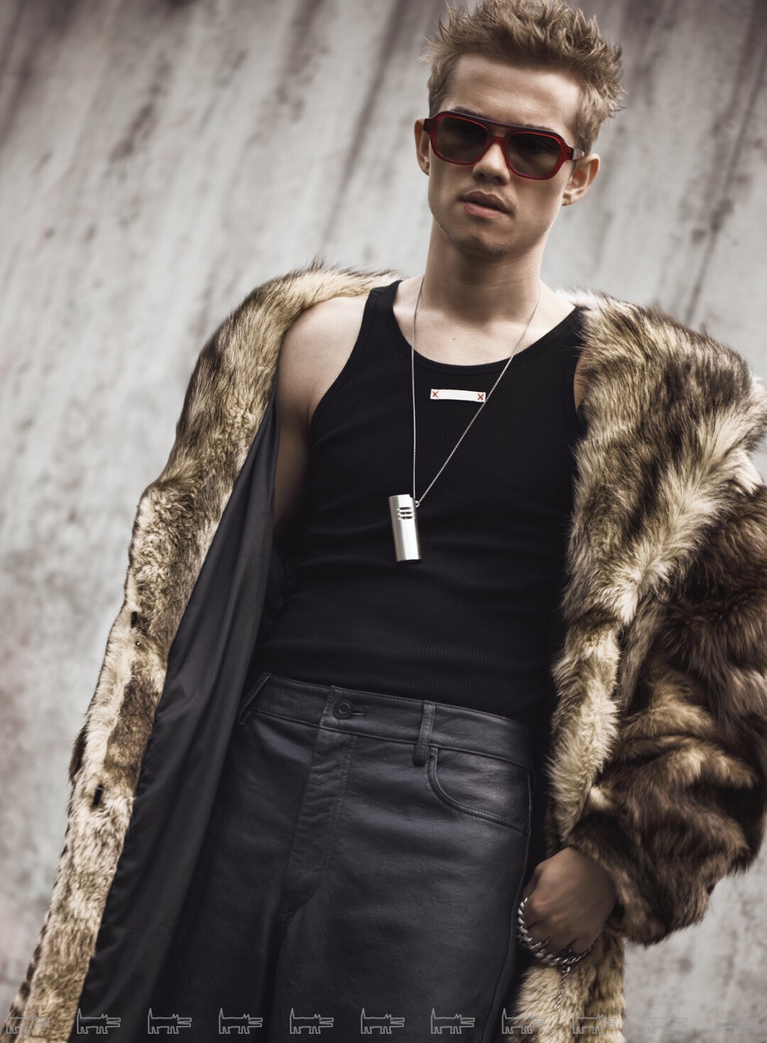 «Хейт — это белый шум»: Рузиль Минекаев о славе, критике и рейвах