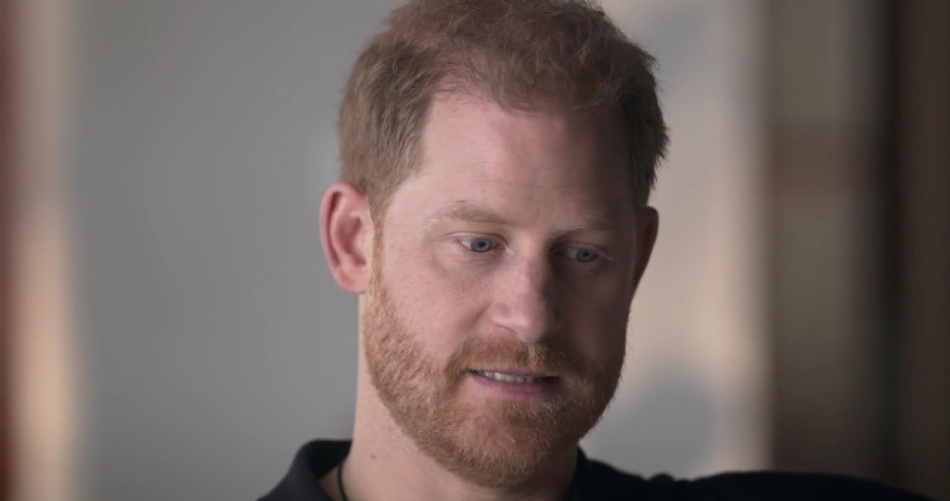 Принц Гарри выглядел уставшим на вечеринке у Крис Дженнер с Меган Маркл