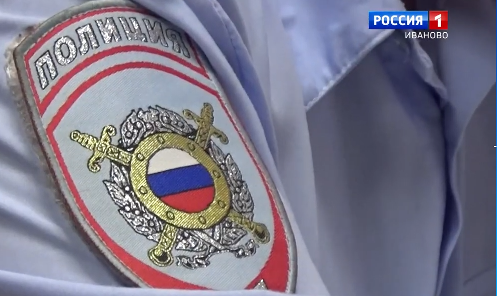 Пьяный мужчина угрожал расправиться с бывшей супругой помощью косы