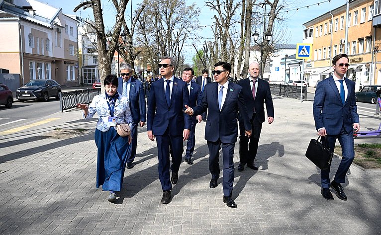 Встреча участников 23-го заседания Комиссии по сотрудничеству между Советом Федерации и Сенатом Парламента Республики Казахстан и осмотр социальных объектов Твери