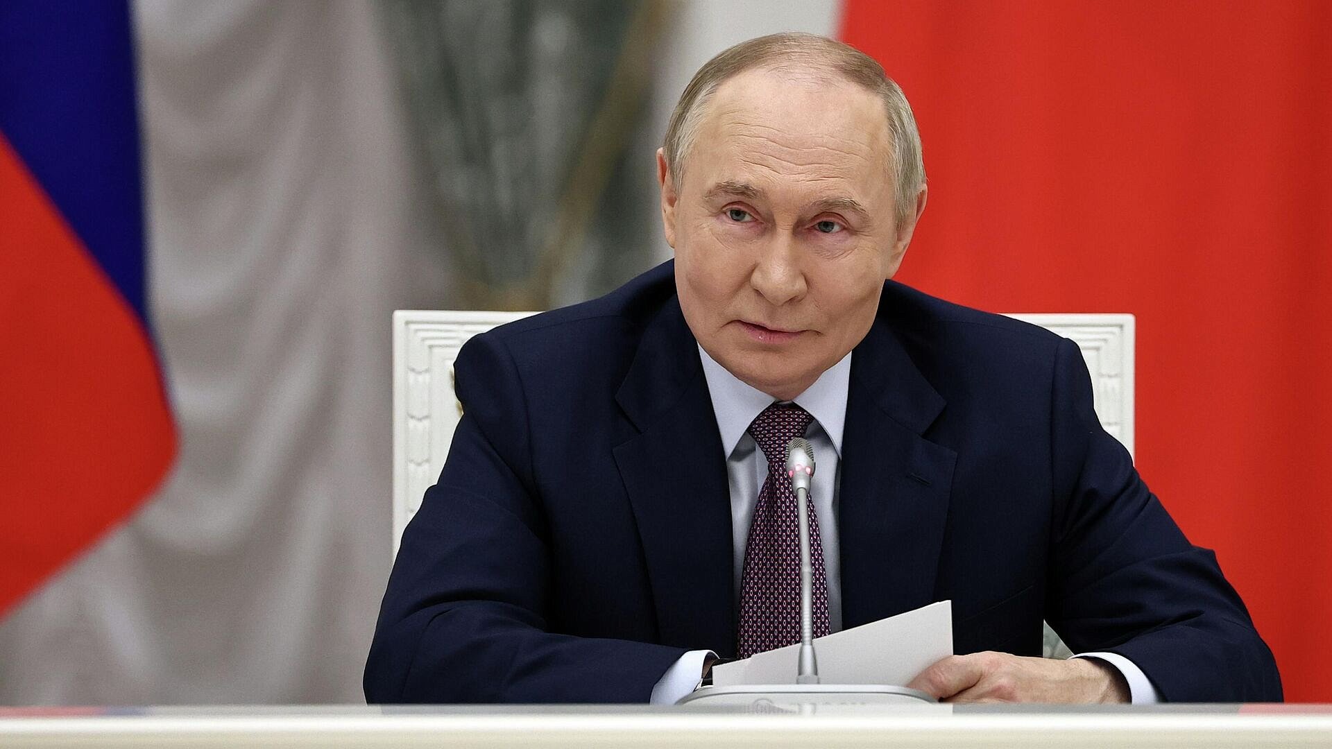 Путин отметил хорошие тенденции в российской экономике