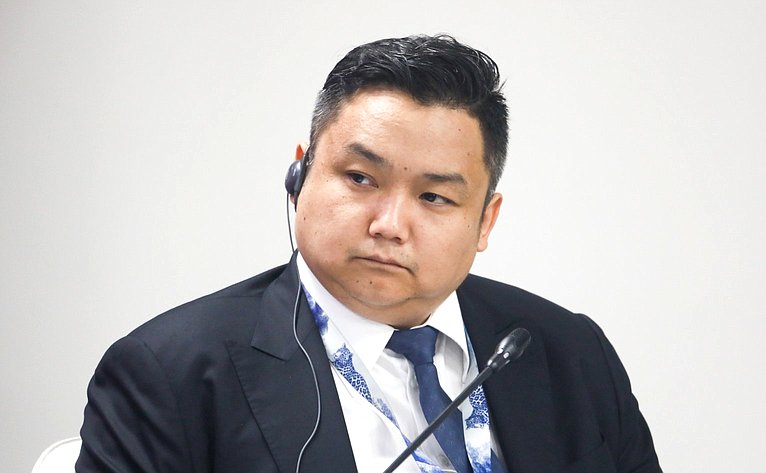 Сессия «Россия – Китай: региональное измерение». X Восточный экономический форум