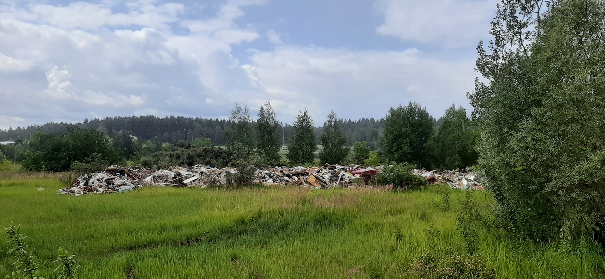Гари ковернинского района. Сысерть полигон. Сысерть полигон. Свалка энгельс. Мусорный полигон коряжма.