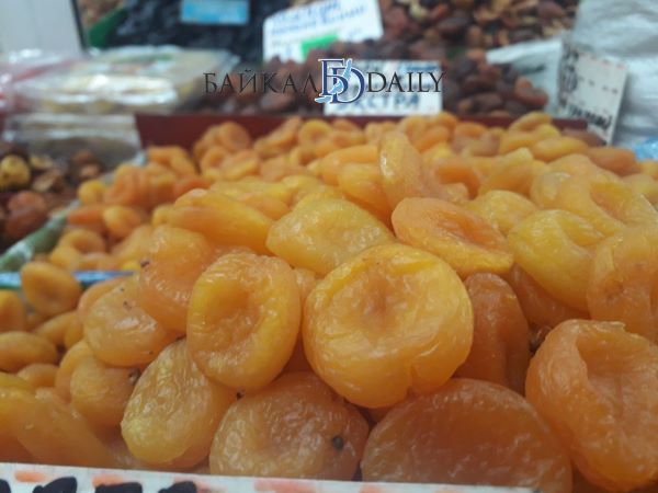 Из Бурятии пытались незаконно вывезти 113 кг сухофруктов 