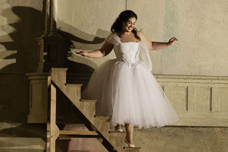 Солистка оперной труппы Большого театра уроженка Казани Альбина Латипова