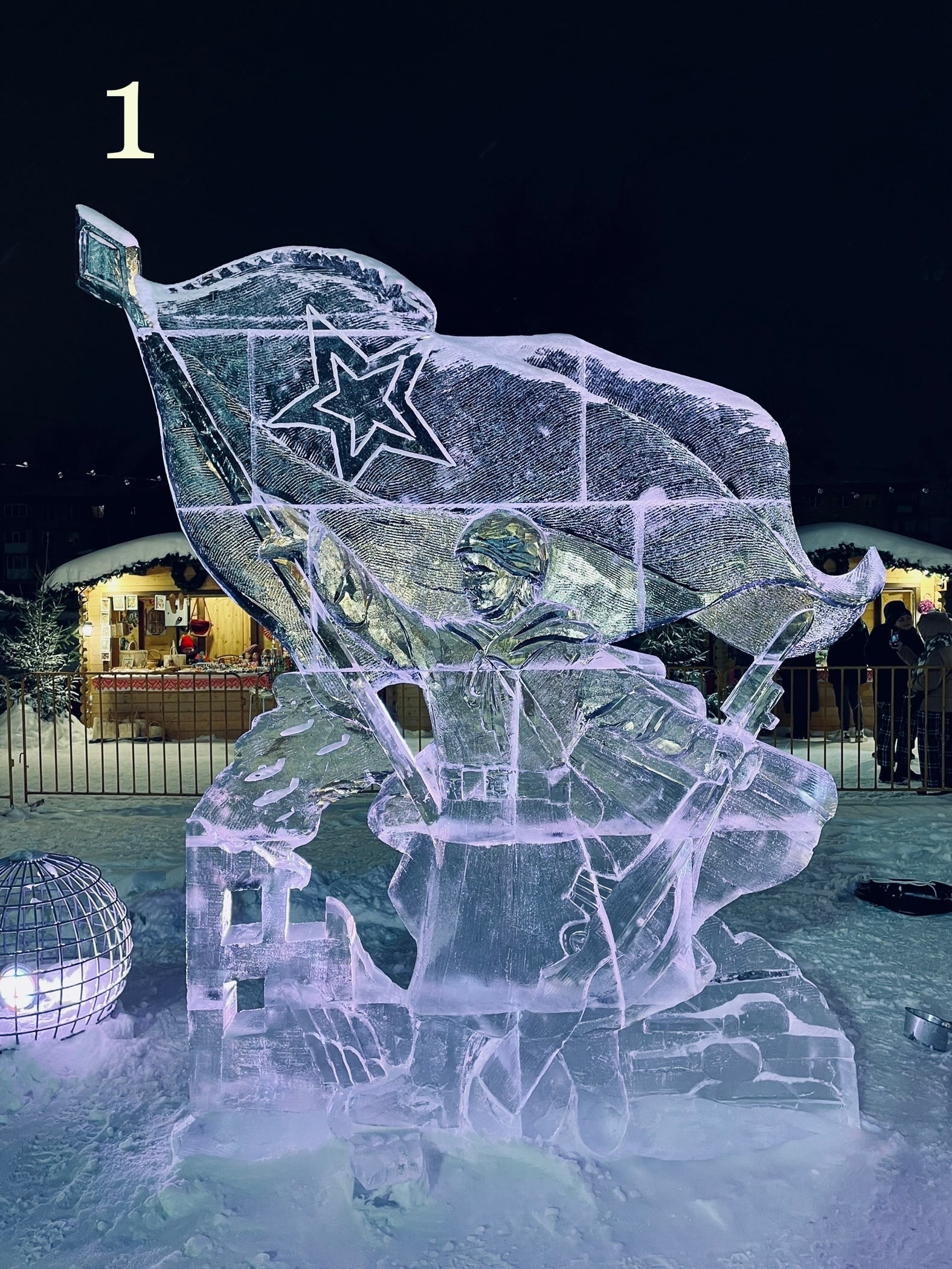 ледяные скульптуры череповец. фестиваль ледяных скульптур череповец 2023 быстрая пила. ледяные скульптуры в череповце 2022. выставка ледяных скульптур в череповце 2023. ледяные фигуры череповец 2023.