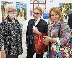 Кузнецкий мост выставки расписание. Календарь ярмарок на кузнецком мосту. Дом художника на кузнецком мосту. Дом художника кострома. Мастерская выставка.