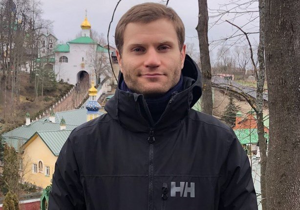 Брат Николая Наумова променял кино на религию