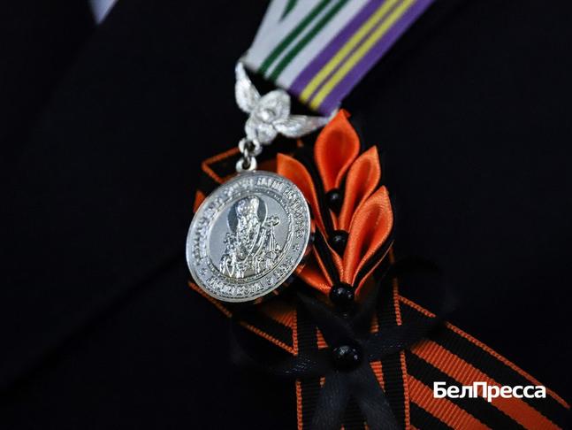 Белгородских силовиков наградили за обеспечение безопасности торжества в Прохоровке - Изображение 1