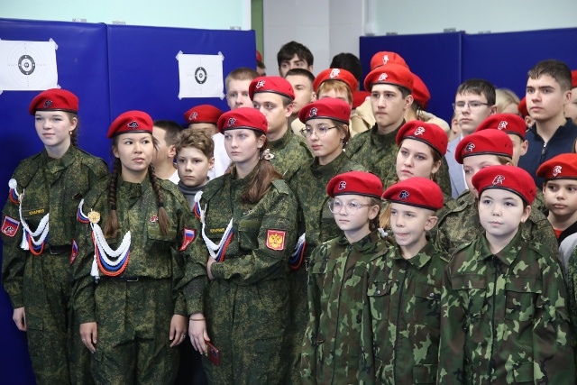 В отделе специального назначения «Викинг» УФСИН России по Омской области состоялся День открытых дверей