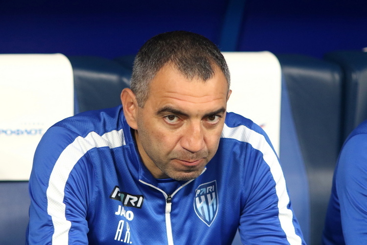 Новым главным тренером КАМАЗа станет Антон Хазов из «Нижнего Новгорода»