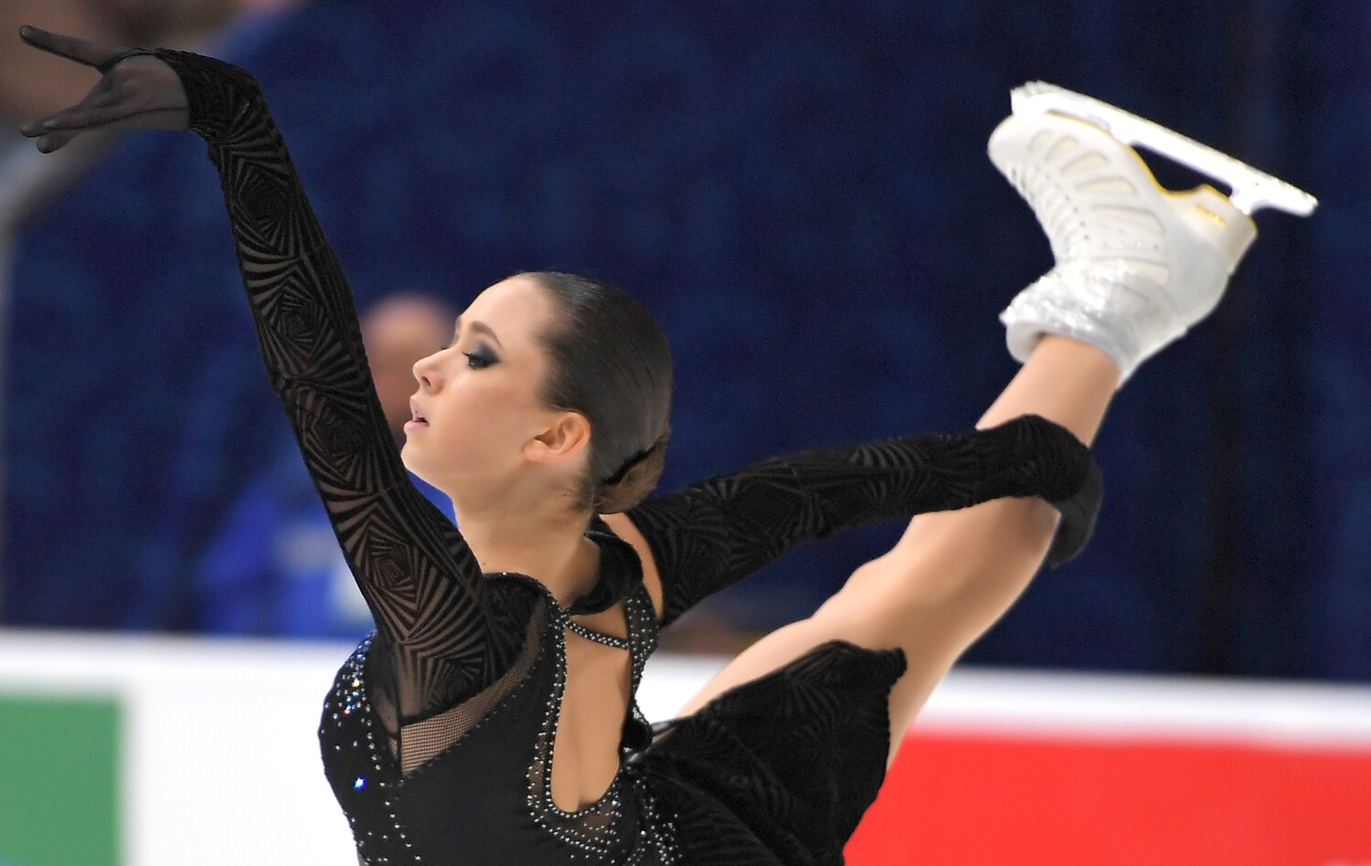 Камила Валиева фигуристка
