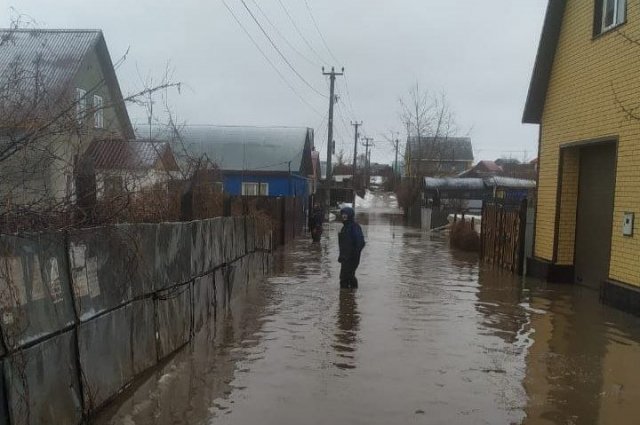 26 оренбуржцев были эвакуированы из-за наводнения на Бёрдах