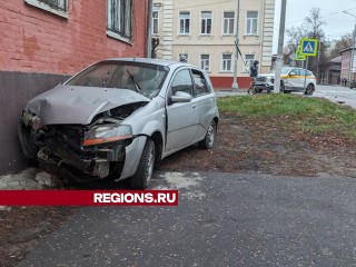 Авария в Серпухове едва не закончилась реанимацией