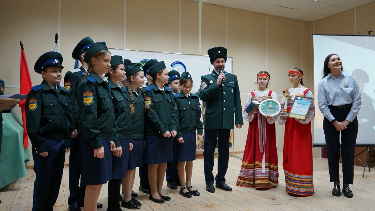 читающая семья оренбуржья 2021 романенко. конкурс в новом ритме 2022 оренбург. семья на соревнованиях. всероссийский фестиваль-конкурс «разрешите представиться!». благословенка оренбургский район.