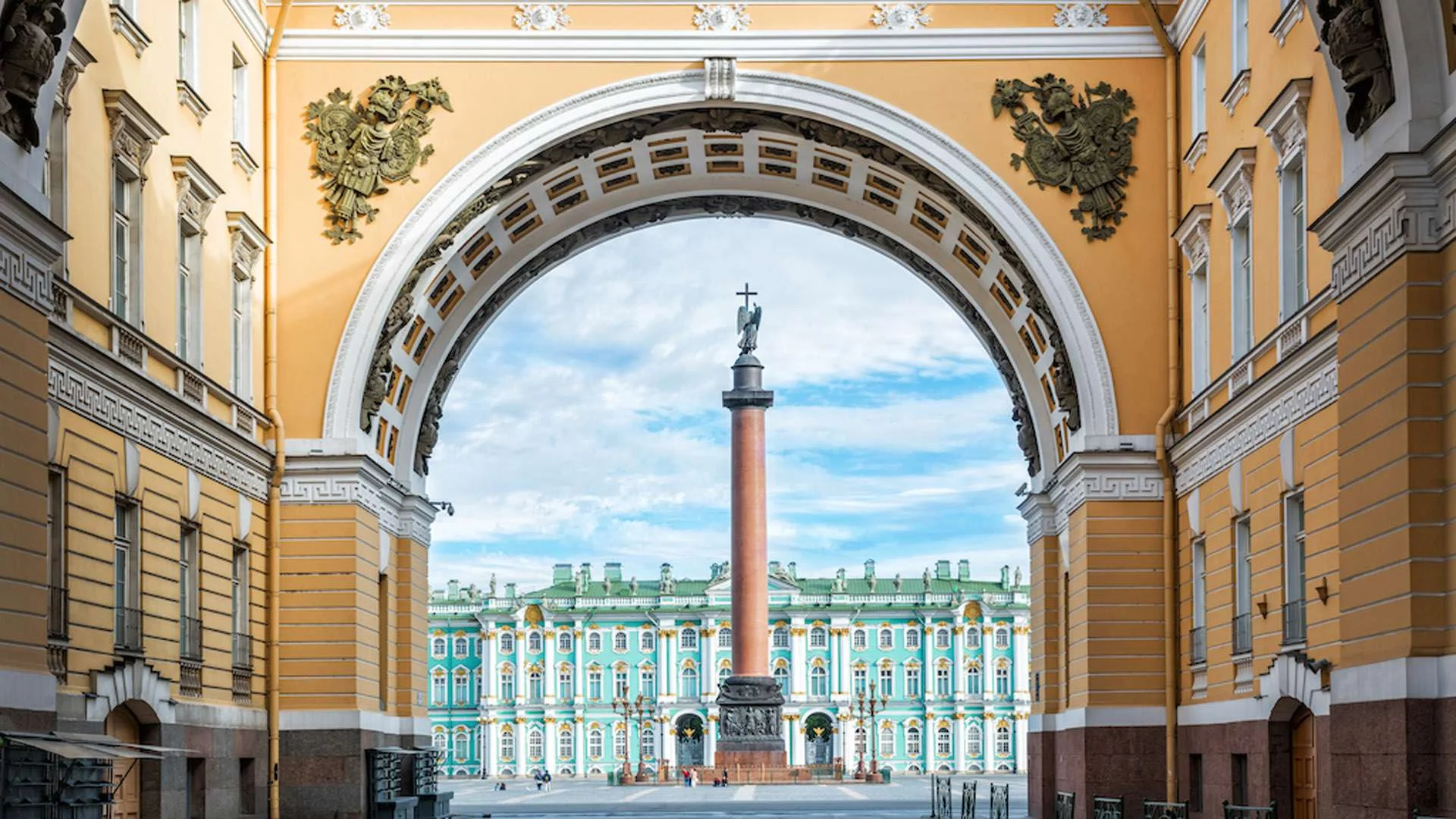 дворецкая площадь в санкт петербурге