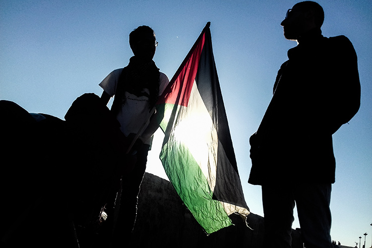 «Мирный план в Палестине будет реализовываться под управлением MI6»