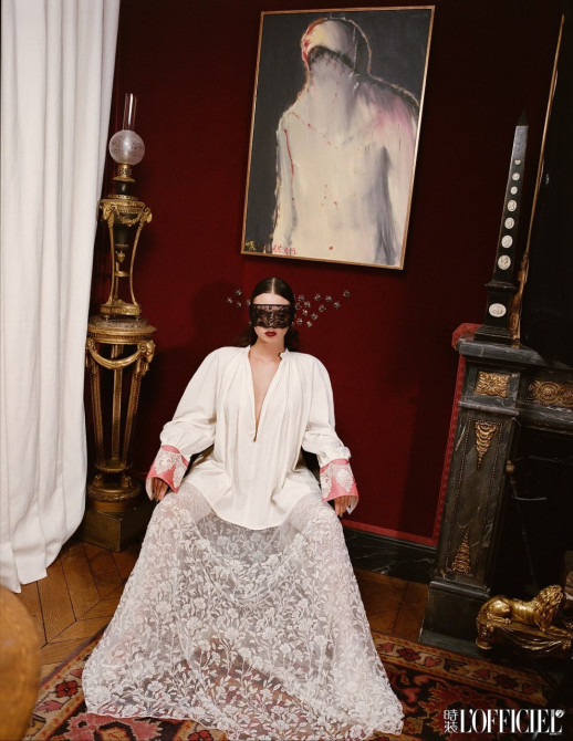 Дева Кассель в журнале L’Officiel, октябрь 2025