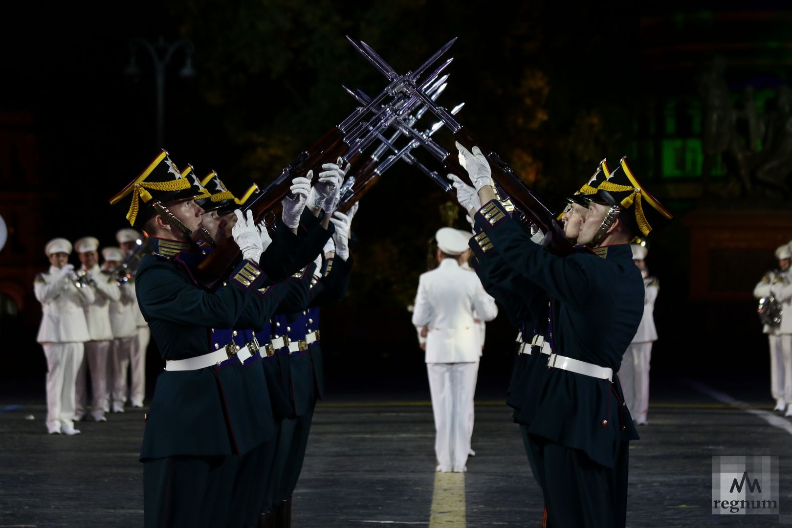 Выступление Президентского оркестра и роты специального караула Президентского полка